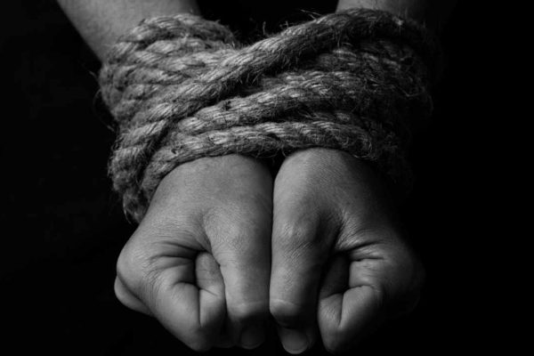 Crypto Trap: Russian Couple’s Daring Escape Sparks Global Hunt